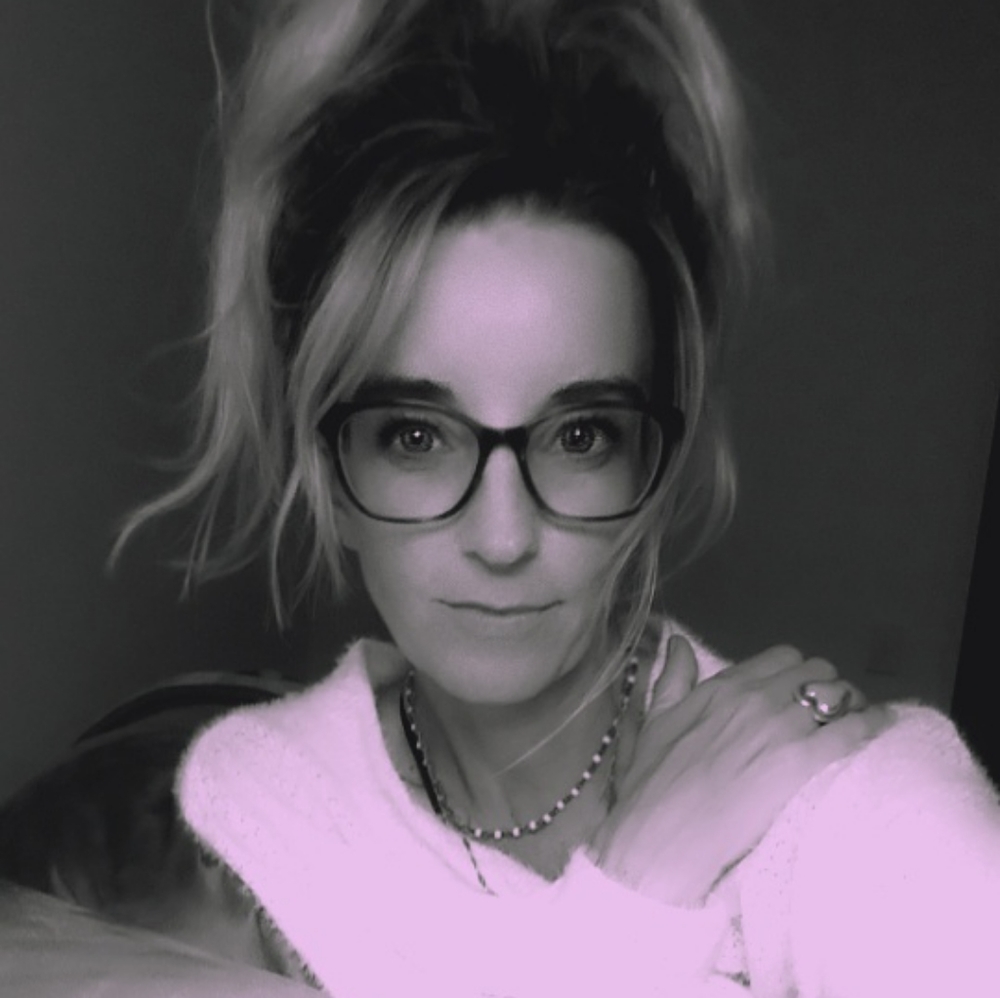 Meet your Posher, Angela